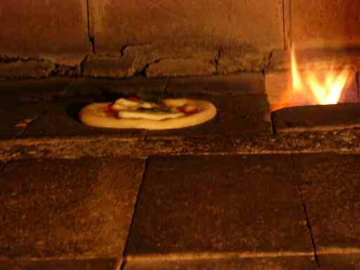 �Ηq�̒��Ƀs�b�c�@������